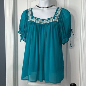 ECI woman New York size 18 blouse with built-in Camisole